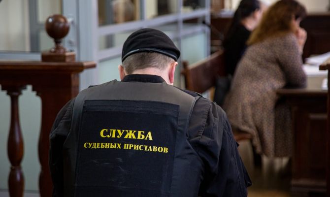 36-летняя тулячка задолжала детям более миллиона рублей алиментов