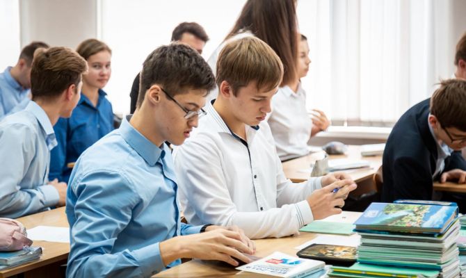 В Туле обучили более 10 тысяч школьников с помощью мобильных технопарков