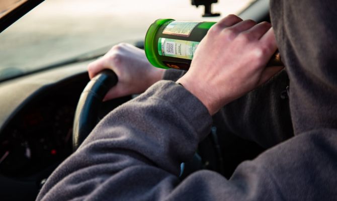 Лишенного прав щекинца приговорили к обязательным работам за пьяную езду