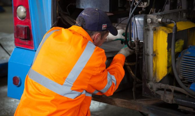 Тулякам хотят упростить получение звания «Ветерана труда»