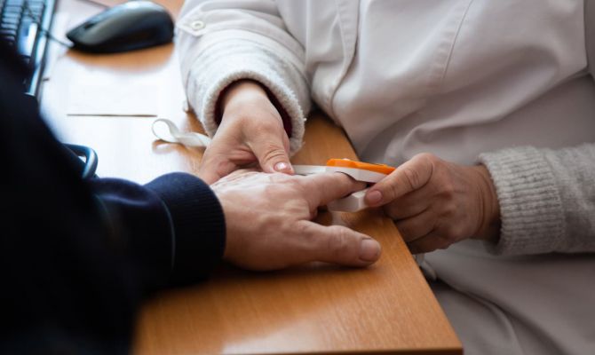 Тульские врачи рассказали, какие родинки точно нужно удалять