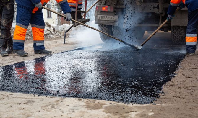 В Тульской области назвали срок выполнения основных объемов ямочного ремонта