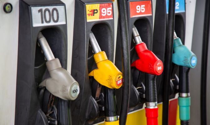 Тулякам пообещали, что рост цен на бензин замедлится