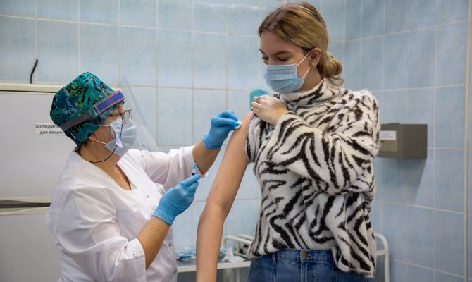 Тулякам рассказали, когда ожидать подъем заболеваемости ОРВИ