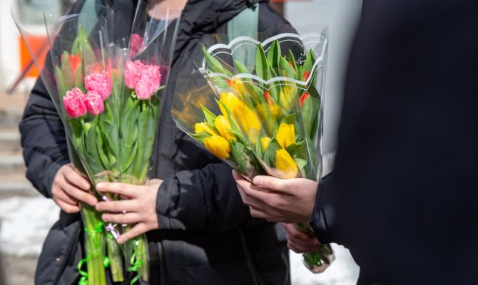 Сколько туляков готовы выйти на работу 8 Марта