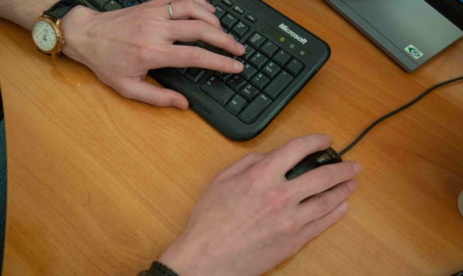 Более 10% туляков испытывают стресс на работе от поведения коллег