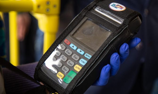 Туляки могут столкнуться с трудностями при оплате картой проездов