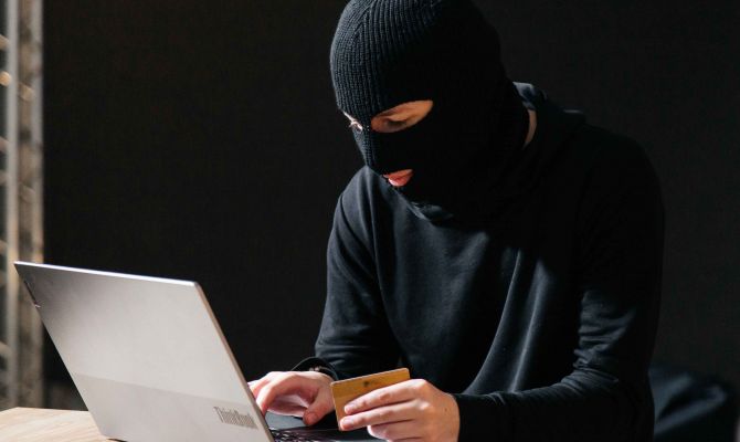 Мошенники обманывают туляков через «пассивный доход» на VPS-серверах