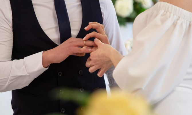 Назван самый популярный у туляков месяц для вступления в брак