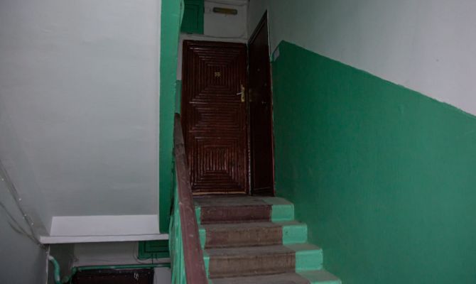 Самозапрет на наличные предложили ввести при покупке "вторички" в России