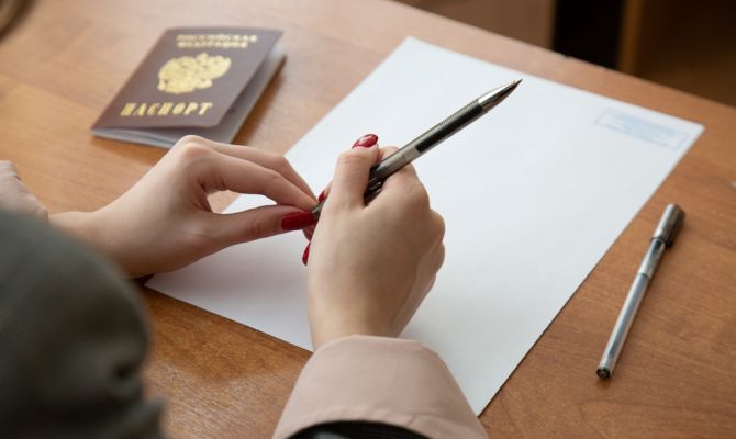 В России повышают минимальные баллы по ЕГЭ