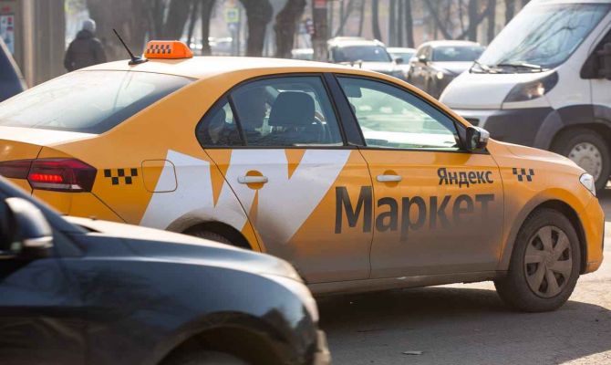 Министерство транспорта Тульской области перестал очно принимать заявления от таксистов