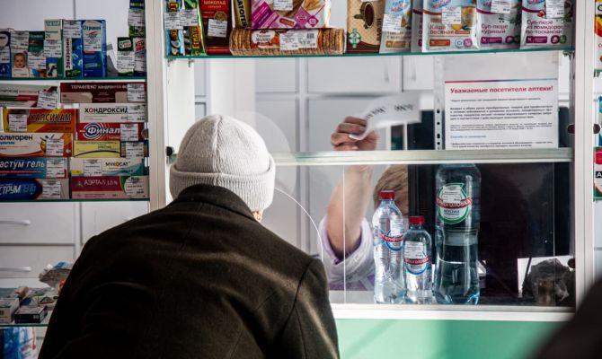 Стала известна средняя зарплата фармацевтов в Тульской области