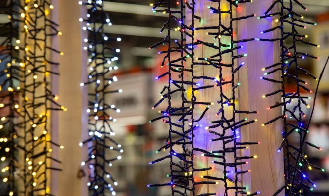 Законопроект о сокращении новогодних праздников в России отклонили