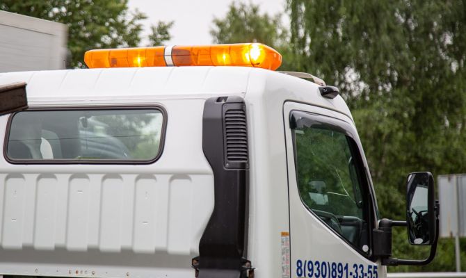 3 июня в Пролетарском округе ограничат остановку и стоянку автомобилей