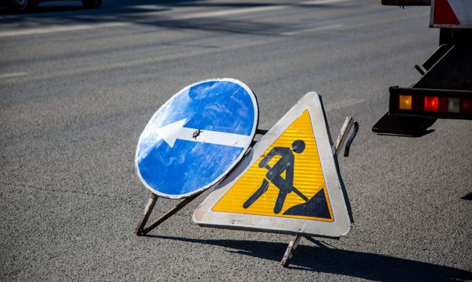 В Туле временно закрыли парковку на Площади искусств 