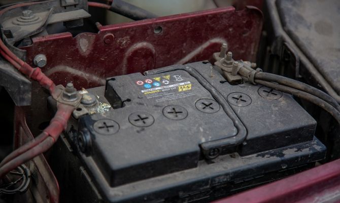 В Чернском районе поймали вора автомобильного аккумулятора