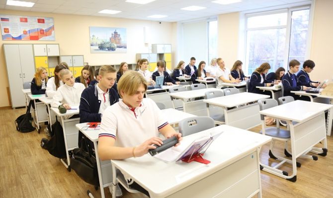 Минпросвещения России ограничило отведенное время на домашние задания в школах