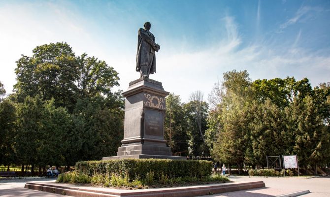 В Туле взяли под охрану памятник Викентию Вересаеву