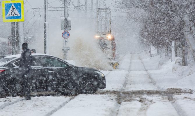 Метель, гололед и снегопад: в Тульской области объявлено метеопредупреждение
