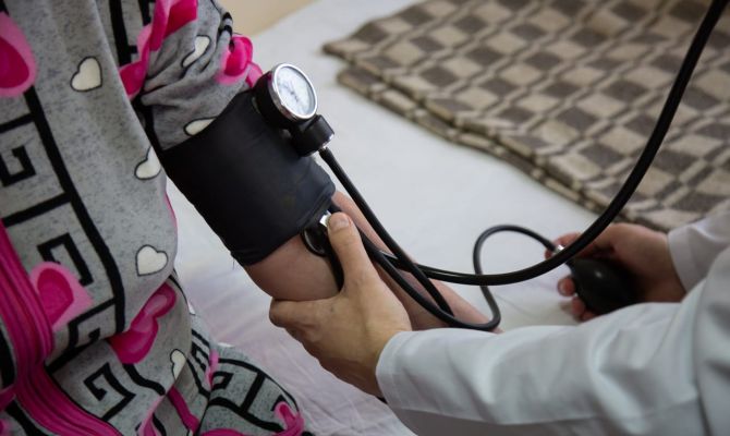 Как будут работать медучреждения Тульской области в майские праздники