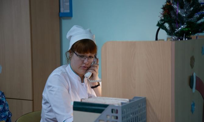 Мошенники обманывают пенсионеров, представляясь работниками поликлиник