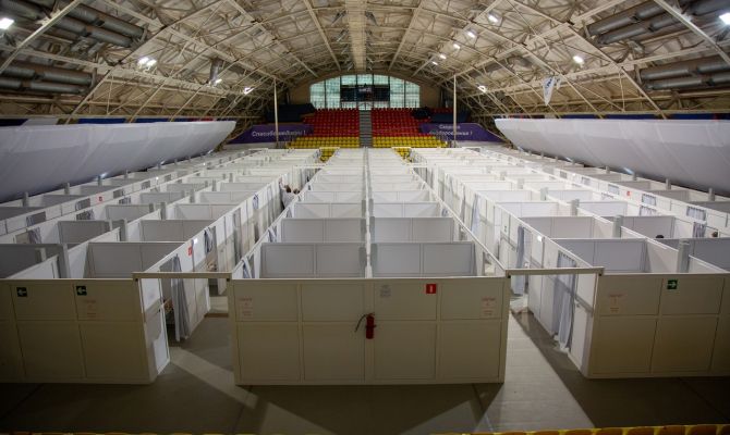 Сколько ковидных пациентов готов принять госпиталь в манеже «Арсенал» в Туле