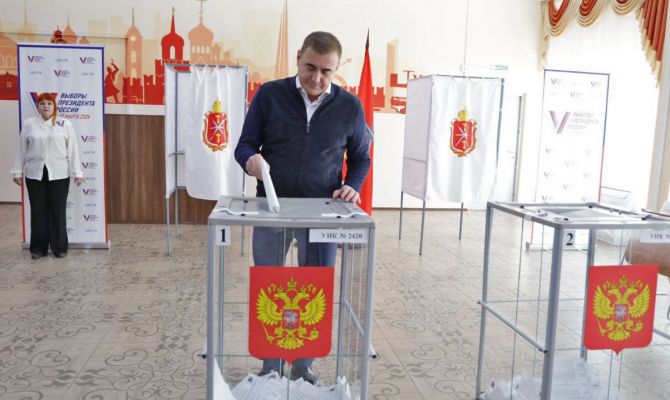 "Я свой выбор сделал": Алексей Дюмин проголосовал на выборах Президента