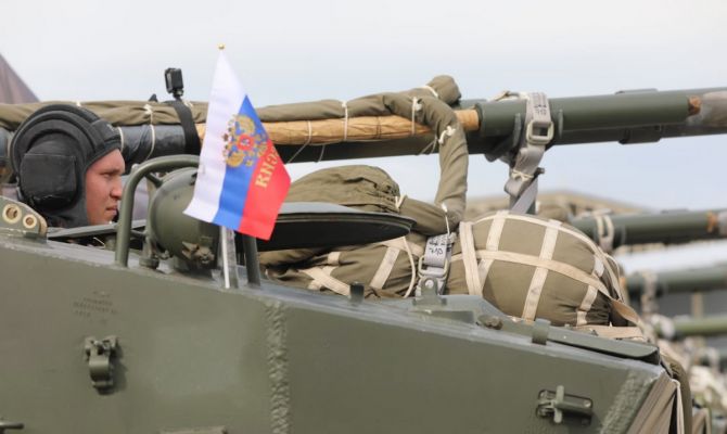 Тульская дивизия ВДВ впервые десантирует сразу 30 боевых машин