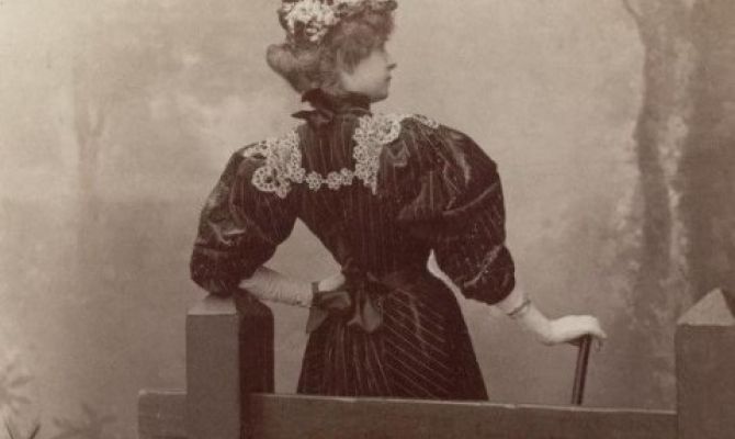 Тулячкам покажут самые красивые платья XIX-ХХ веков