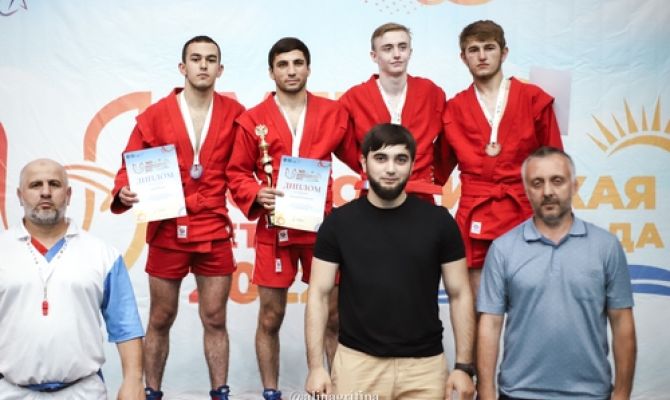 Тульские спортсмены заняли призовые места на Всероссийской летней Универсиаде по самбо
