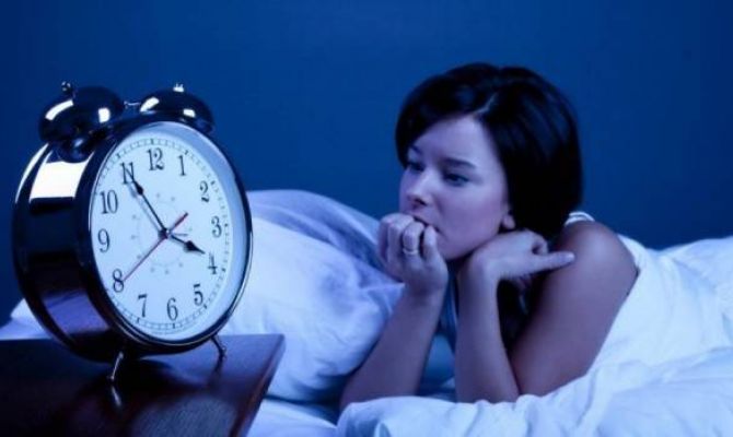 Ученые: бессонные ночи приводят к развитию болезни Альцгеймера