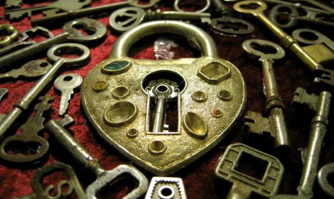 Помочь музею: старые замки и ключи можно принести в «Тульские древности»