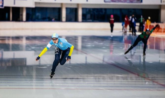 Тульский конькобежец Даниил Базаров выступил на этапе Кубка России в Челябинске