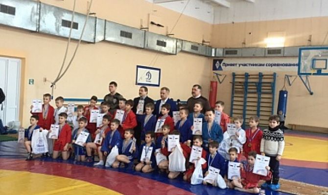  Юные туляки поучаствовали в турнире по самбо