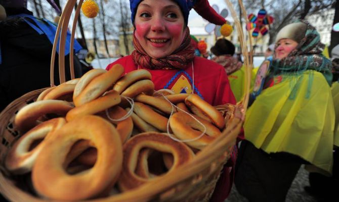 Туляков приглашают на ярмарку, где можно отведать чай из трав и тульский пряник