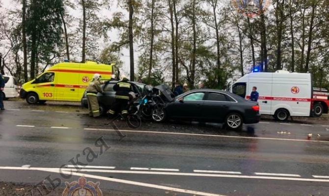 В аварии под Тулой погибли два человека