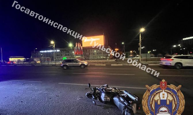 42-летний мужчина на мотоцикле пострадал в ДТП с иномаркой в Туле