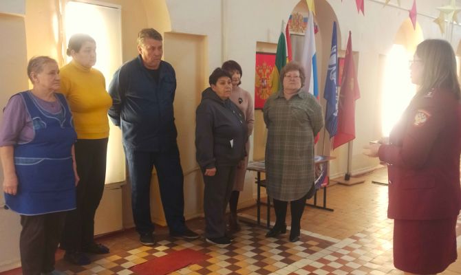 В Узловой педагогам рассказали о важности вакцинации от кори, краснухи и паротита