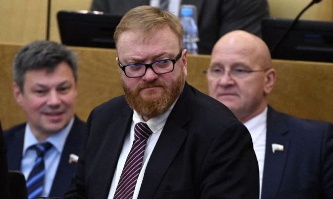 Федеральные политики вступились за ребенка-автора рисунка «Смешариков» из Болохова