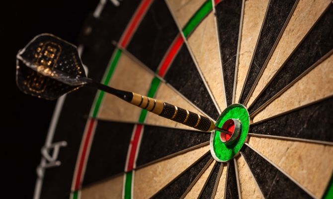  Точно в цель: тульские дартсмены учат попадать «в яблочко»