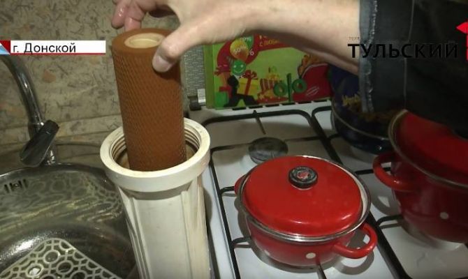 В воде Северо-Задонска Тульской области превышен уровень железа. РЕПОРТАЖ 