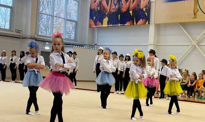 В Туле прошел фестиваль эстетических видов спорта «Танцуют все»