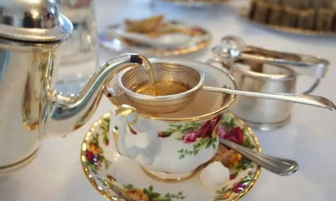 Туляков приглашают на «дворянское чаепитие»