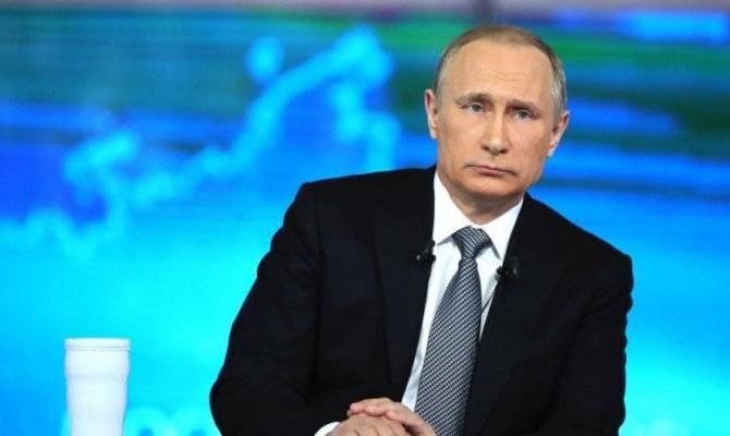 Началась прямая линия с Президентом РФ Владимиром Путиным