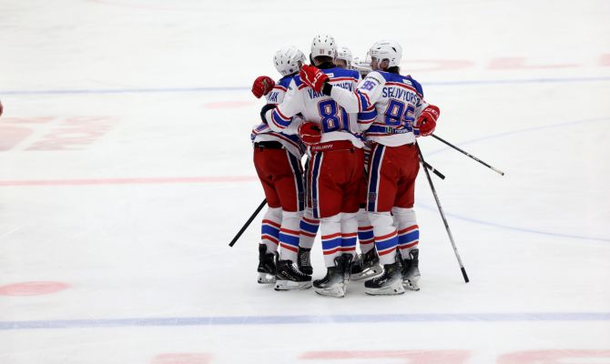 "Академия Михайлова" обыграла "Красную Машину-Юниор" со счетом 3:0