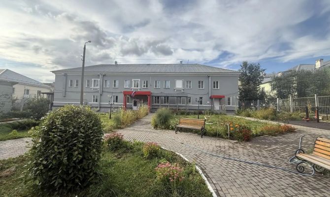 В Туле обновили фасад центра соцобслуживания №1