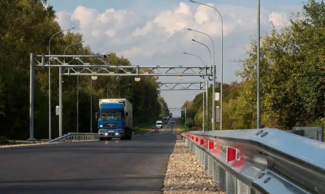 Автоматический контроль веса грузовиков вдвое снизил число нарушений в Тульской области