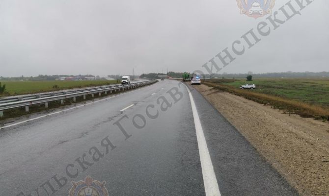 На дороге «Дон – Новомосковск» опрокинулся кроссовер с 11-летним ребенком   