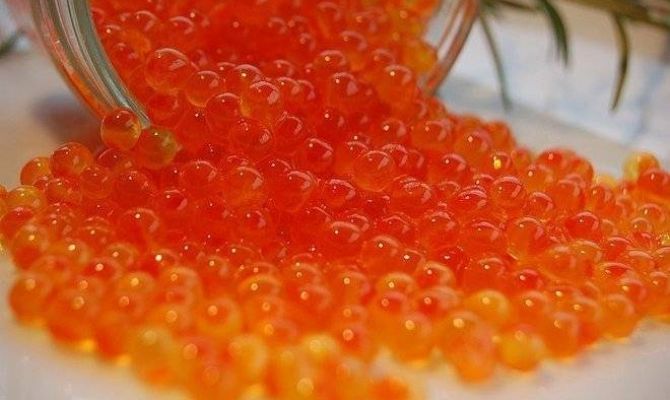 В России утвердили эталонные требования на икру, масло, гречку и рис